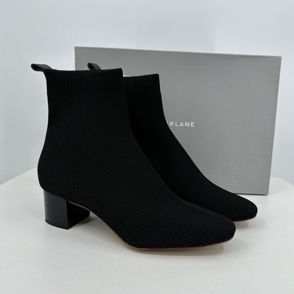 Everlane The Glove Boot in Black size 10.5 Women's Stretch Rib Knit Ankle Bootie